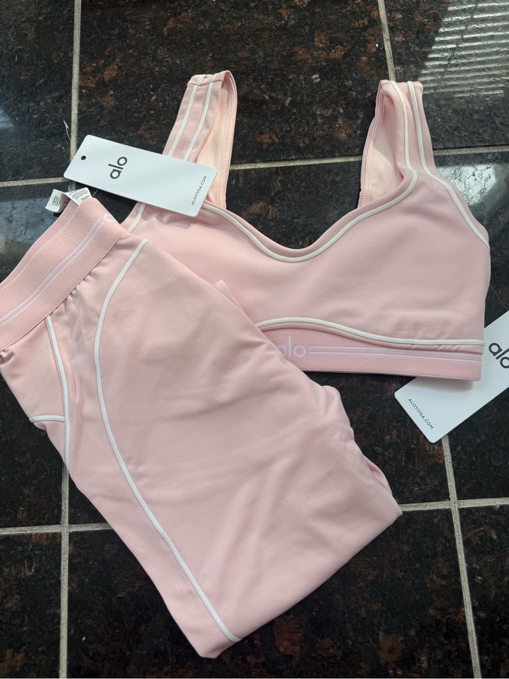ALO Yoga Light Pink Bralette and Legging Set - Picture 2 of 2